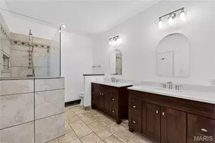 931 Wellesley Pl Dr, Chesterfield, MO 63017 - Photo 32