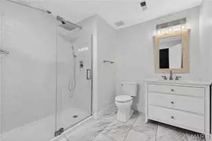 931 Wellesley Pl Dr, Chesterfield, MO 63017 - Photo 36