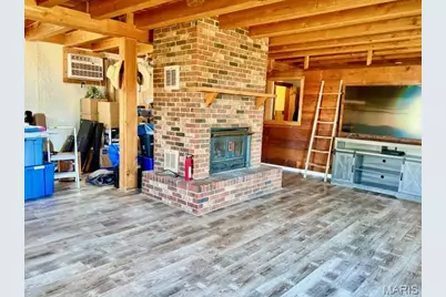 203 S Madison Street, Perry, MO 63462 - Photo 10