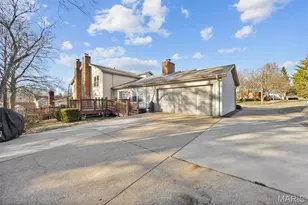 3060 Autumn Shores Dr, Maryland Heights, MO 63043 - Photo 32