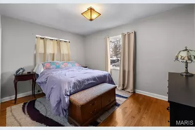 55 W Drake Avenue, Webster Groves, MO 63119 - Photo 14