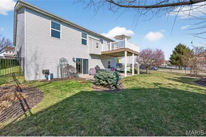 1928 Bridgecrest Crossing, Saint Charles, MO 63303 - Photo 50