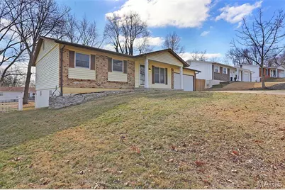 1126 Yorktown Drive, Saint Charles, MO 63303 - Photo 2