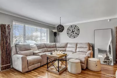 700 N Elizabeth Avenue, Ferguson, MO 63135 - Photo 8