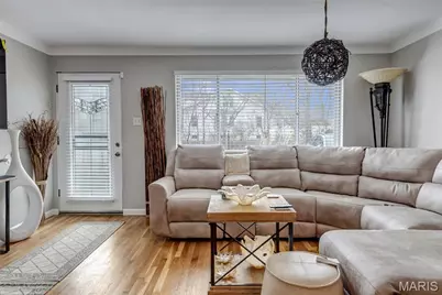 700 N Elizabeth Avenue, Ferguson, MO 63135 - Photo 10