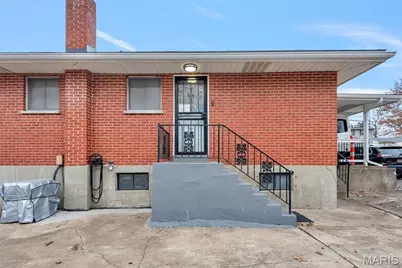 700 N Elizabeth Avenue, Ferguson, MO 63135 - Photo 30