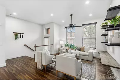 1310 Mackay Place, Saint Louis, MO 63104 - Photo 4