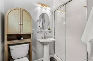 1310 MacKay Pl, Saint Louis, MO 63104 - Photo 24