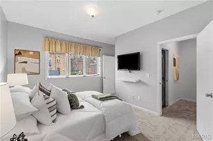 1310 MacKay Pl, Saint Louis, MO 63104 - Photo 22