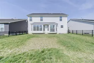 902 Palisades Cir, Saint Charles, MO 63301 - Photo 52