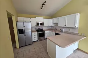 3935 Rhine Ct, Saint Charles, MO 63304 - Photo 6