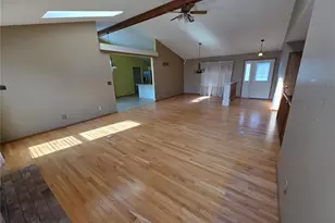 3935 Rhine Ct, Saint Charles, MO 63304 - Photo 4