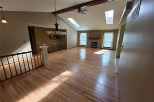 3935 Rhine Ct, Saint Charles, MO 63304 - Photo 2