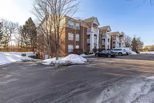 13115 Mill Crossing Ct, Saint Louis, MO 63141 - Photo 2