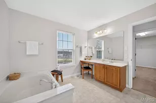 962 Midpoint Dr, O'Fallon, MO 63366 - Photo 24