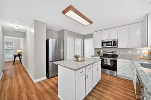 962 Midpoint Dr, O'Fallon, MO 63366 - Photo 16