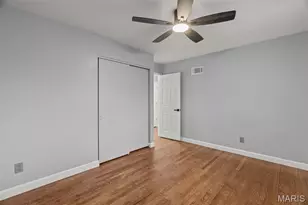 725 Hazelvalley Dr, Hazelwood, MO 63042 - Photo 28