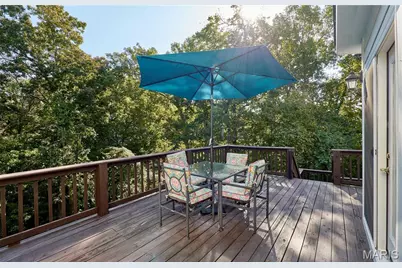 16507 Kingspointe Lake Lane, Chesterfield, MO 63005 - Photo 6