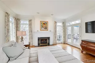 16507 Kingspointe Lake Ln, Chesterfield, MO 63005 - Photo 20