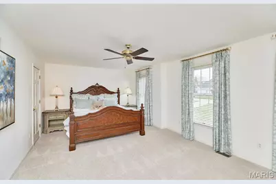 16507 Kingspointe Lake Lane, Chesterfield, MO 63005 - Photo 52