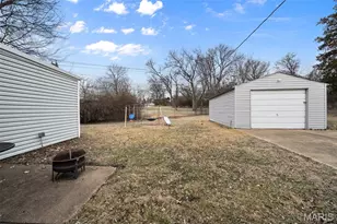 8501 Palmetto Dr, Affton, MO 63123 - Photo 24