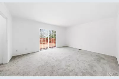 1050 Kehrs Mill Road, Ballwin, MO 63011 - Photo 30