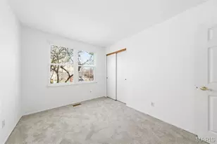 1050 Kehrs Mill Rd, Ballwin, MO 63011 - Photo 28