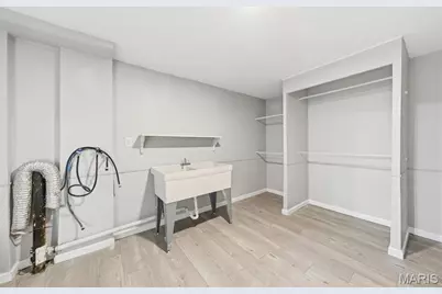 1050 Kehrs Mill Road, Ballwin, MO 63011 - Photo 36