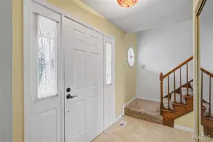 1013 Driftwood Trails Dr, Florissant, MO 63031 - Photo 6