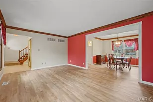 1013 Driftwood Trails Dr, Florissant, MO 63031 - Photo 8