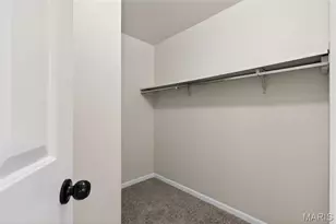 9137 Wrenwood Ln, Brentwood, MO 63144 - Photo 6