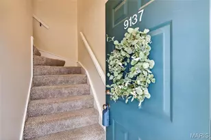 9137 Wrenwood Ln, Brentwood, MO 63144 - Photo 2