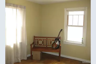 1366 Trampe Avenue, Saint Louis, MO 63138 - Photo 10