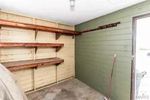 9025 Kickapoo Dr, Saint Louis, MO 63123 - Photo 50