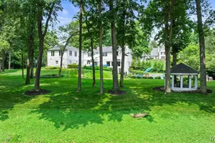 34 Somerset Downs Dr, Ladue, MO 63124 - Photo 48