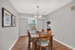 1104 Cantina Dr, Chesterfield, MO 63141 - Photo 8