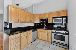 115 E Washington Ave, Kirkwood, MO 63122 - Photo 12