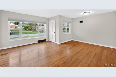 9518 Anchorage Lane, Saint Louis, MO 63126 - Photo 8