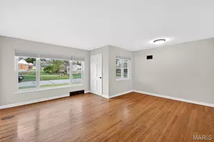 9518 Anchorage Ln, Saint Louis, MO 63126 - Photo 8