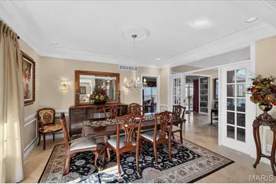 15317 Oaktree Estates Drive, Chesterfield, MO 63017 - Photo 8