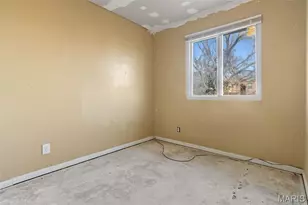 940 Maple Pl, Saint Louis, MO 63112 - Photo 12