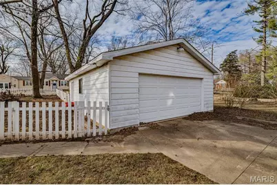 411 Center Street, Farmington, MO 63640 - Photo 2