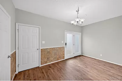 3221 S Civic Green Way, Saint Charles, MO 63301 - Photo 14