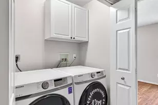 3221 S Civic Green Way, Saint Charles, MO 63301 - Photo 24