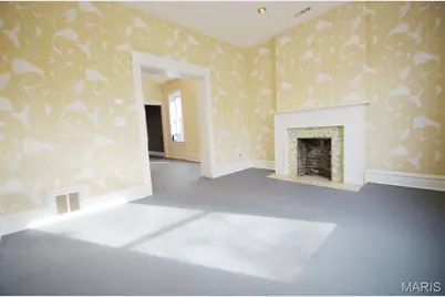 3323 Cherokee Street, Saint Louis, MO 63118 - Photo 2