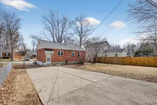 1253 Charlane Ct, Rock Hill, MO 63119 - Photo 24