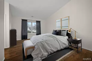 1042 Sugar Creek Ct, Saint Peters, MO 63376 - Photo 4