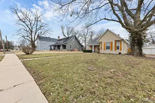 140 Lewis St, Troy, MO 63379 - Photo 2