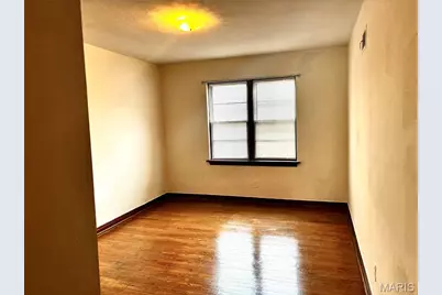 1146 Moorlands Drive, Saint Louis, MO 63117 - Photo 10