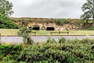 2662 North Hwy 79, Elsberry, MO 63343 - Photo 2